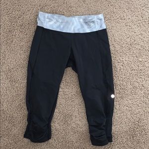 Lululemon crop leggings